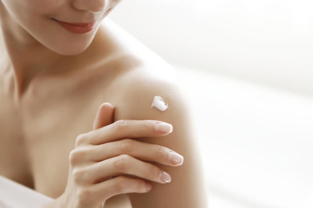 Dry skin body moisturizers